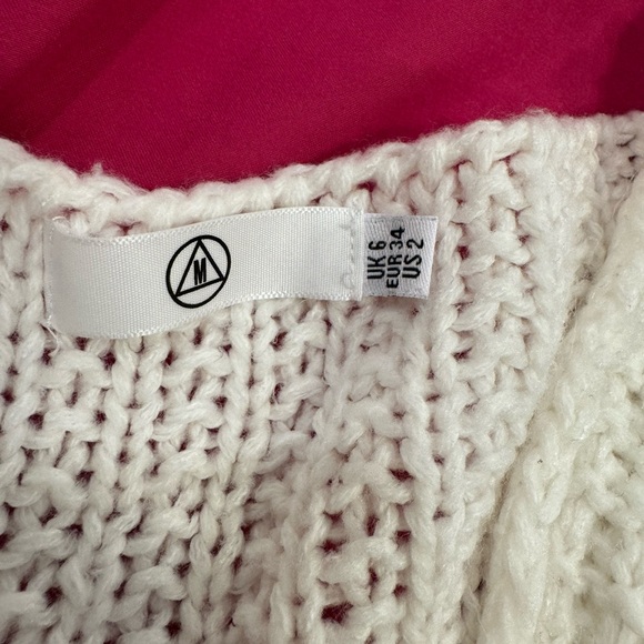 Criss cross sweater - Picture 3 of 5